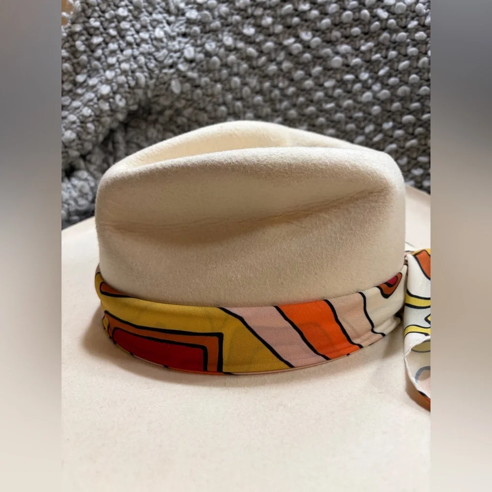 Lack Of Color NWOT White Felt Fedora with Multicolor Scarf Band Size S